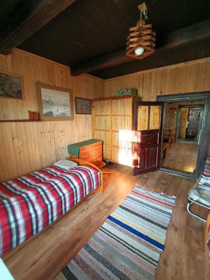 Ludwikowka Pod Luboniem, Stu-Letni Domek W Gorach Naprawa Экстерьер фото